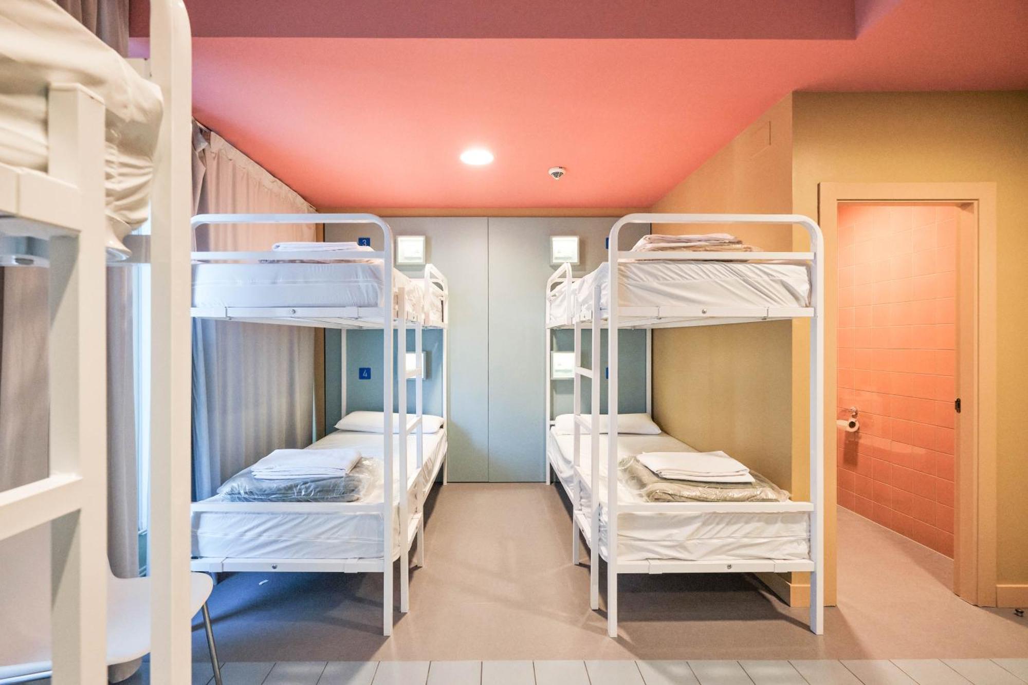 Loop Inn Hostel Santiago De Compostela Eksteriør billede